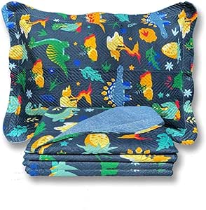 Kit 2 Peças Colcha Quarto Infantil Solteiro Para Meninos e Meninas Cobre Leito Dupla Face Matelado Lavável à Máquina Conforto e Elegância. (DINOSSAURO)
