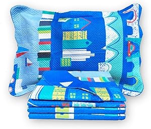 Kit 2 Peças Colcha Quarto Infantil Solteiro Para Meninos e Meninas Cobre Leito Dupla Face Matelado Lavável à Máquina Conforto e Elegância. (CARRINHOS)